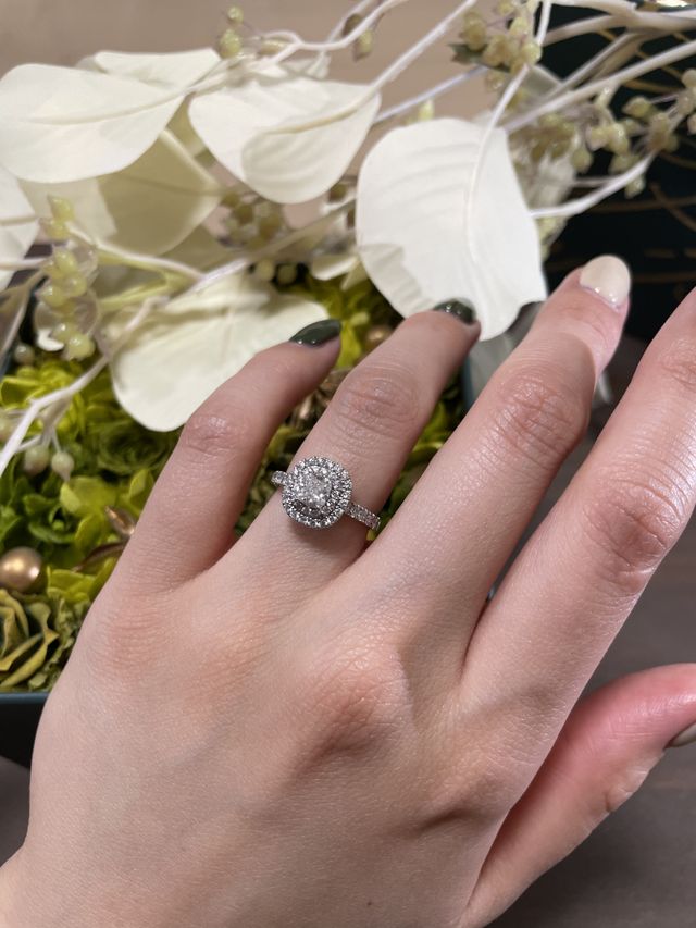 クッションカットパヴェリング