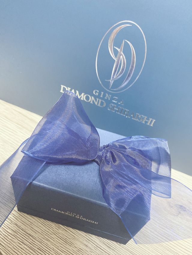 受け取り時にかわいくリボンを結んでいただきました。