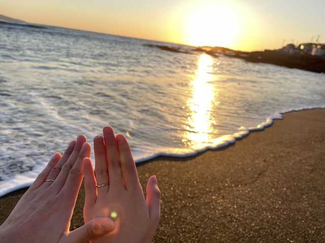 指輪を装着した写真です。