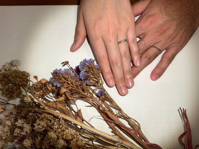 キャンバス、ライト、ドライフラワーを準備してもらいました