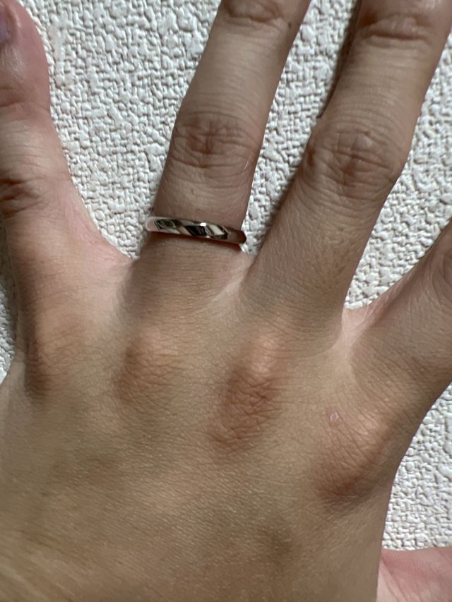 独特のカットでどの角度から見てもカッコイイです！！