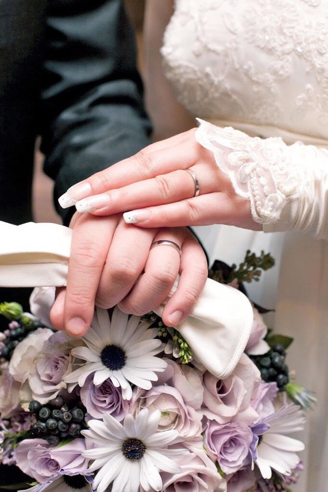 式の写真。わかりにくいですが光に当たるとすごく輝きます。