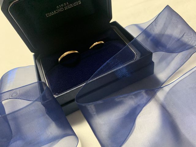 店舗で受け取り後、自宅で撮影しました。