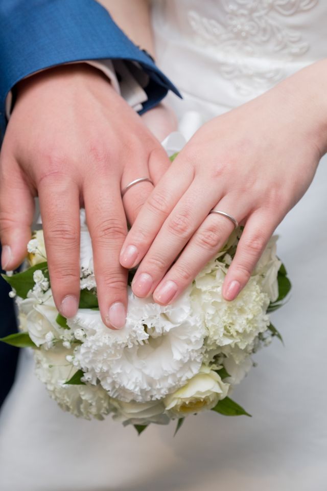 結婚式当日にカメラマンさんに撮って頂いた写真です！