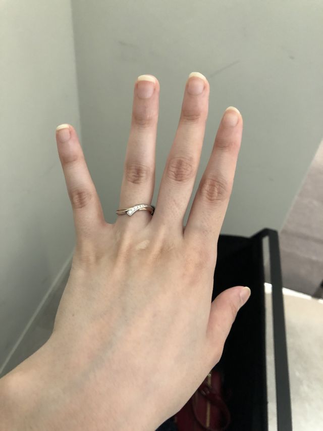 霓(ニジ)という商品で銀座本店と、なんば店のみの限定商品