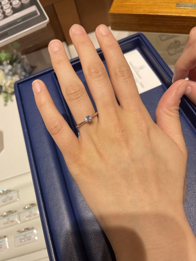 爪が細いタイプ