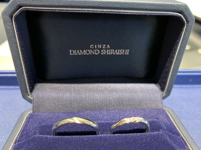 ホリミナスの溝はダイヤにも負けないくらいの輝きを放っています