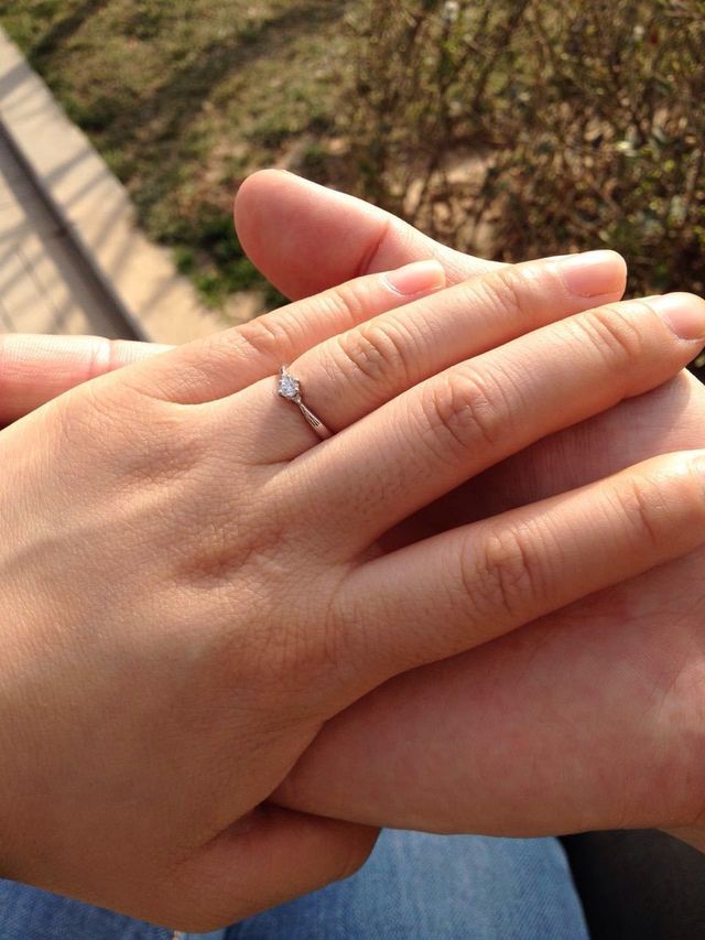 念願の婚約指輪。お願いしてドッキリでもらいました。