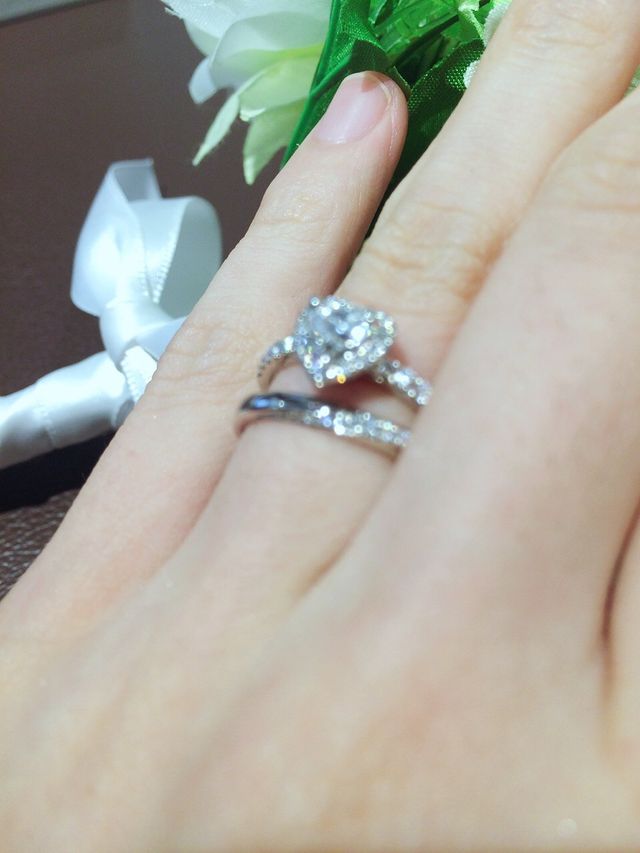 ハートのダイヤに一目惚れしました。