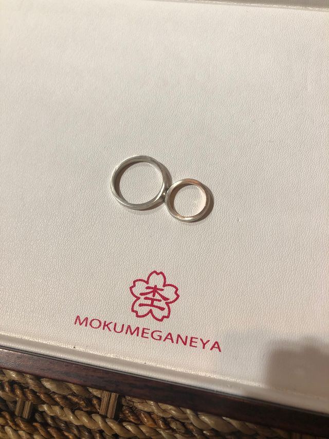 ピンクゴールド、シルバーゴールド