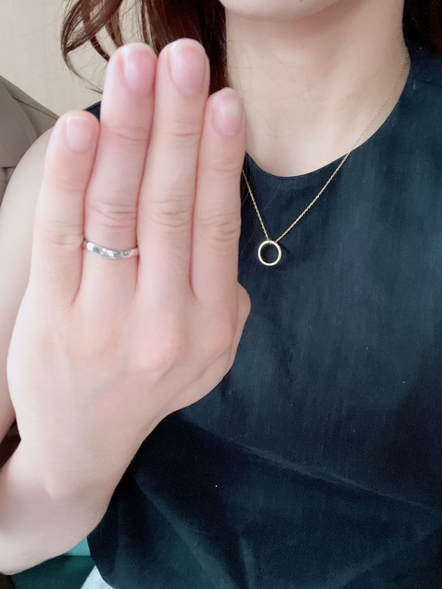 結婚指輪ですがネックレスとして使えるようにしました。