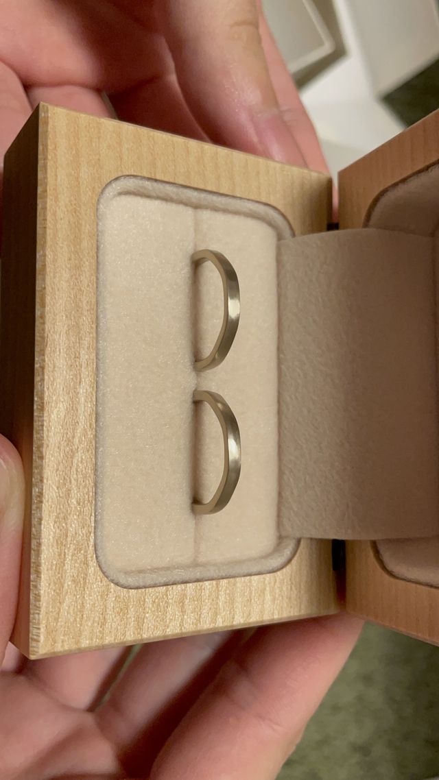 おしゃれな木箱で届きました！