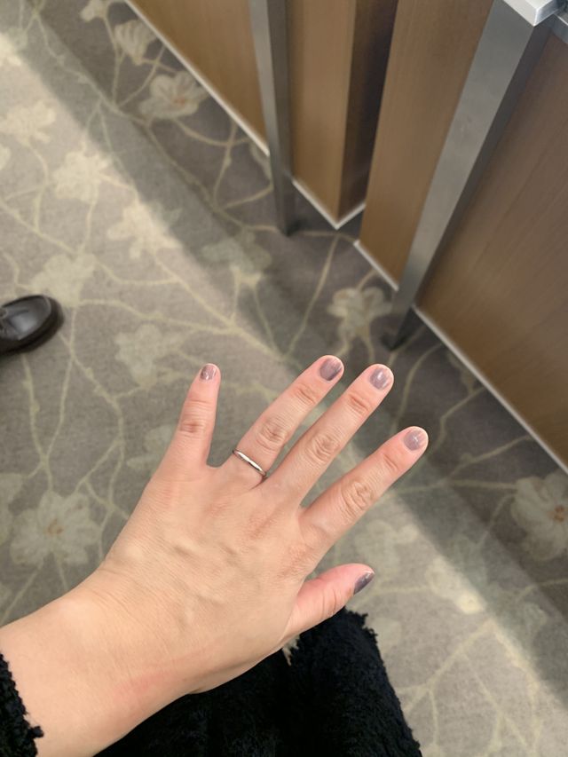 同じ形でシルバーとゴールドがあります