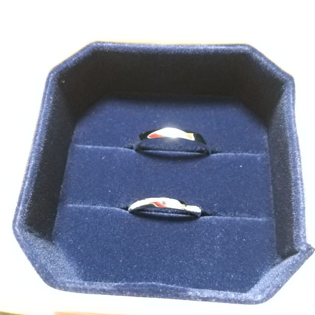 ４℃ブライダルで購入した結婚指輪です。セミオーダーです。