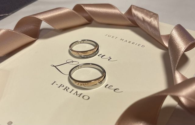 素敵な指輪なので、おしゃれに可愛く撮ってみました！