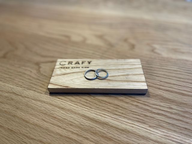 アンティーク調をイメージにしたシンプルなデザイン。