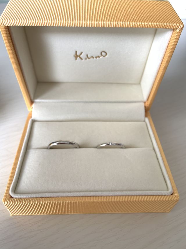 ケイウノさんの結婚指輪です。
美女と野獣のモデルとなります。