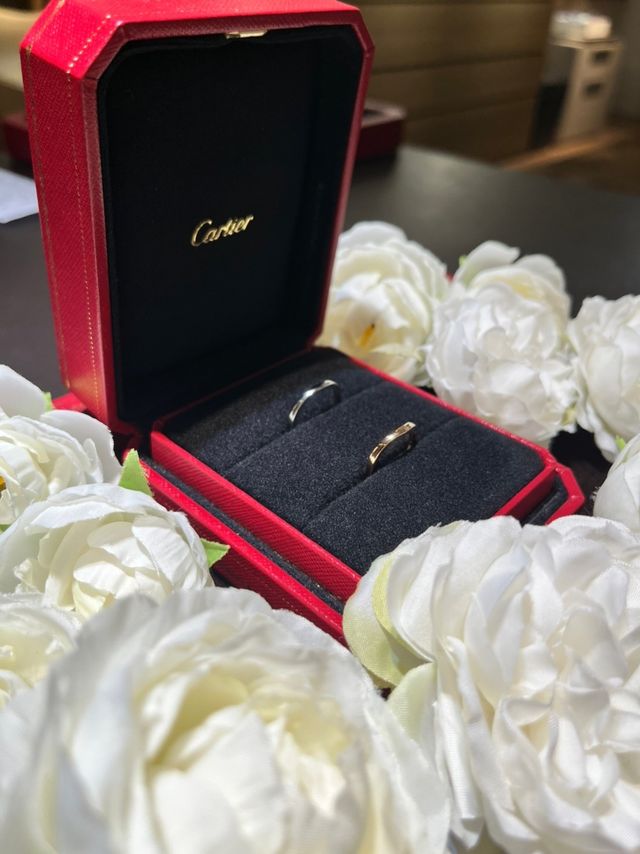 購入時のブティックでの写真