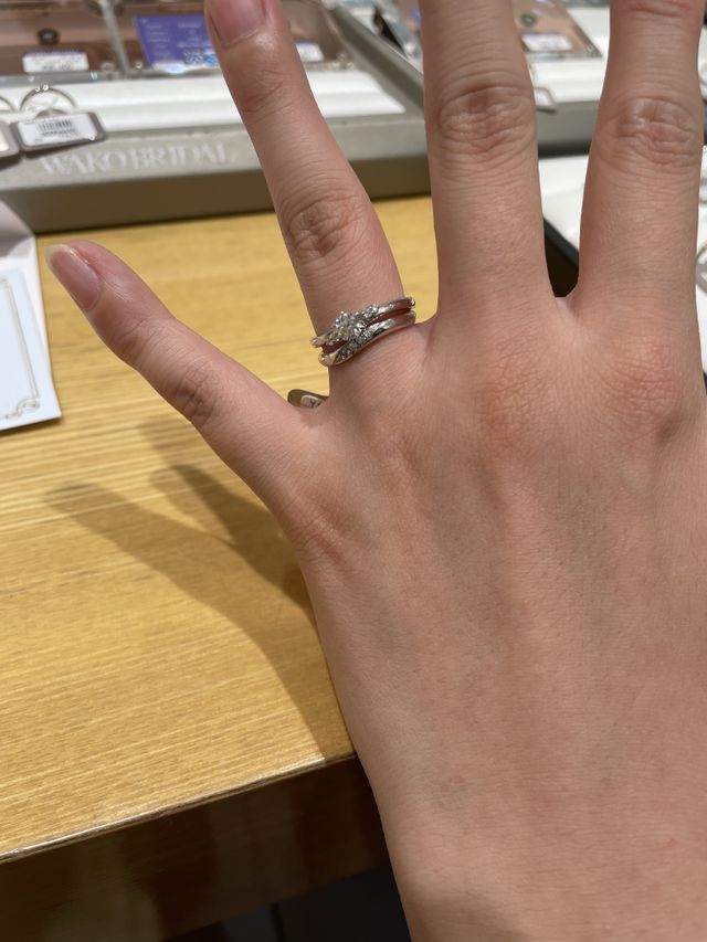 ウェーブ　重ね付けリング