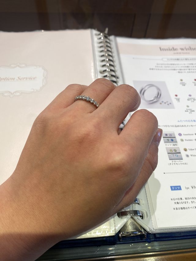 ダイヤモンドの煌めきは他社と比べて1番です。