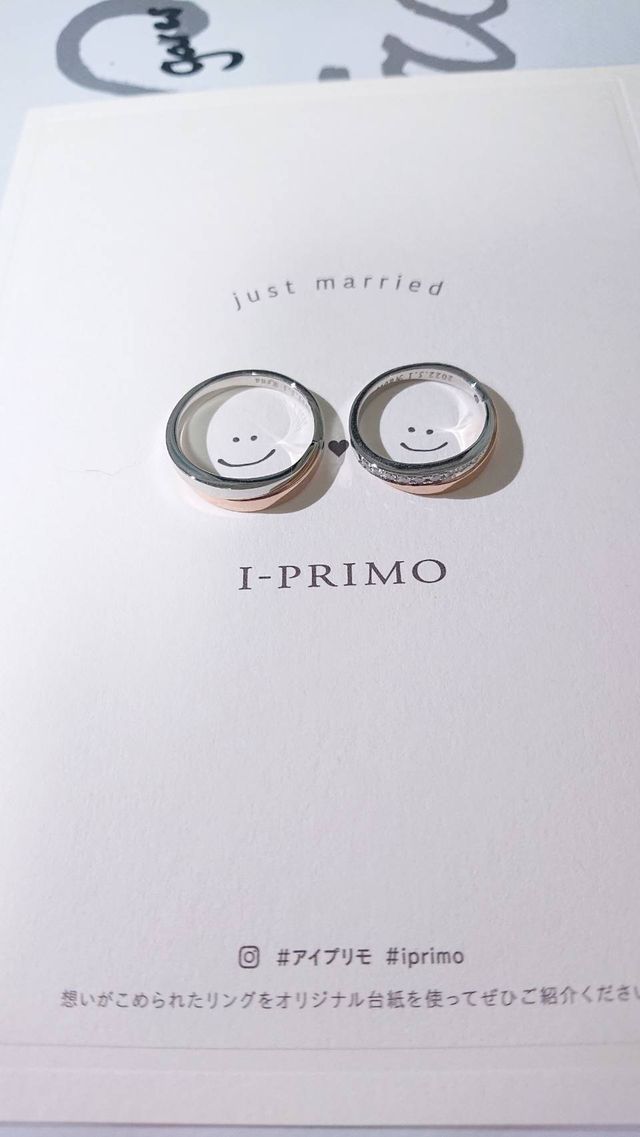 ゴールドとシルバーのコンビです。
