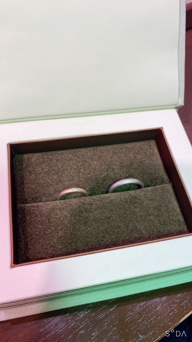 どちらもマットな感じで仕上げて頂きました。