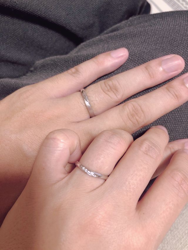 的確なアドバイスがあり二人にあった指輪を見つけることができた