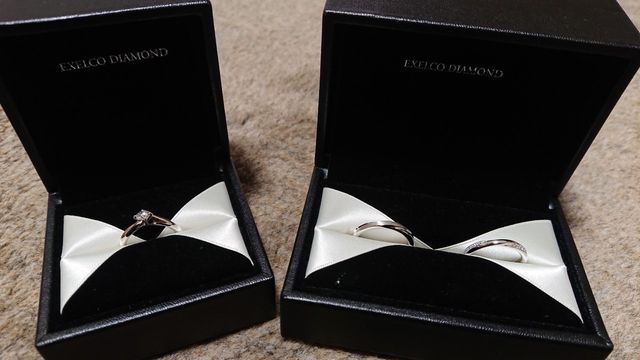 婚約指輪と結婚指輪のセット