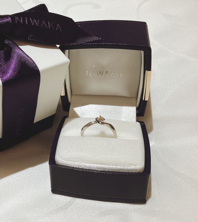 俄の婚約指輪
名前は露華