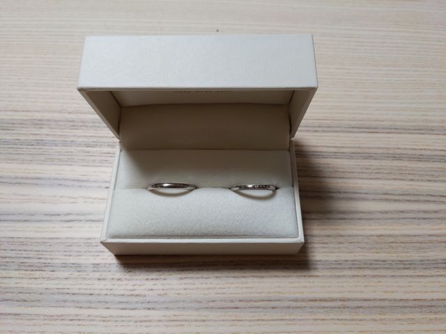 届いた結婚指輪です。
