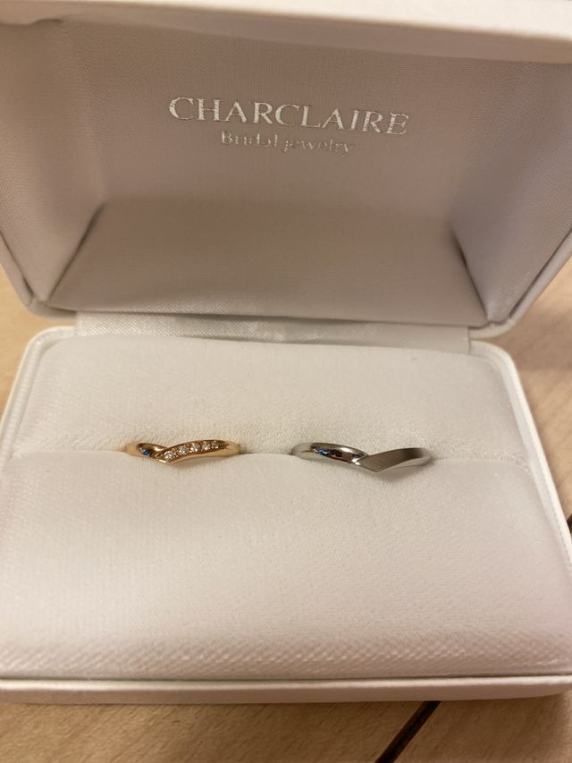 妻・ピンクゴールド、夫・シルバーで片方ツヤ消し加工