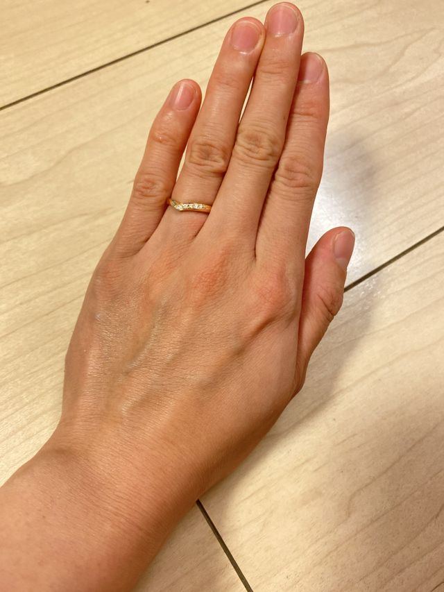 サイズは5号だと少し大きかったので4.75号にしました。