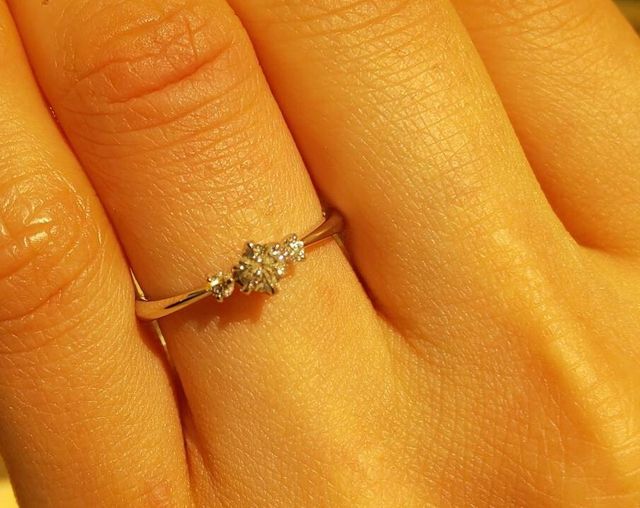 形、デザイン共に良く馴染みも良いです。