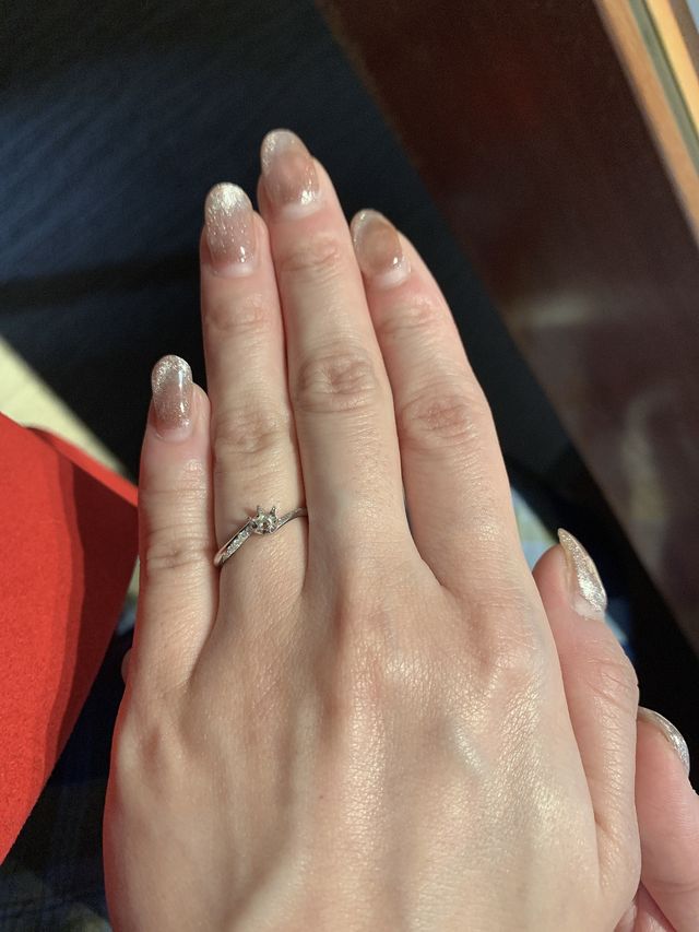 デザインのみ、ウェーブで細身でつけやすかったです