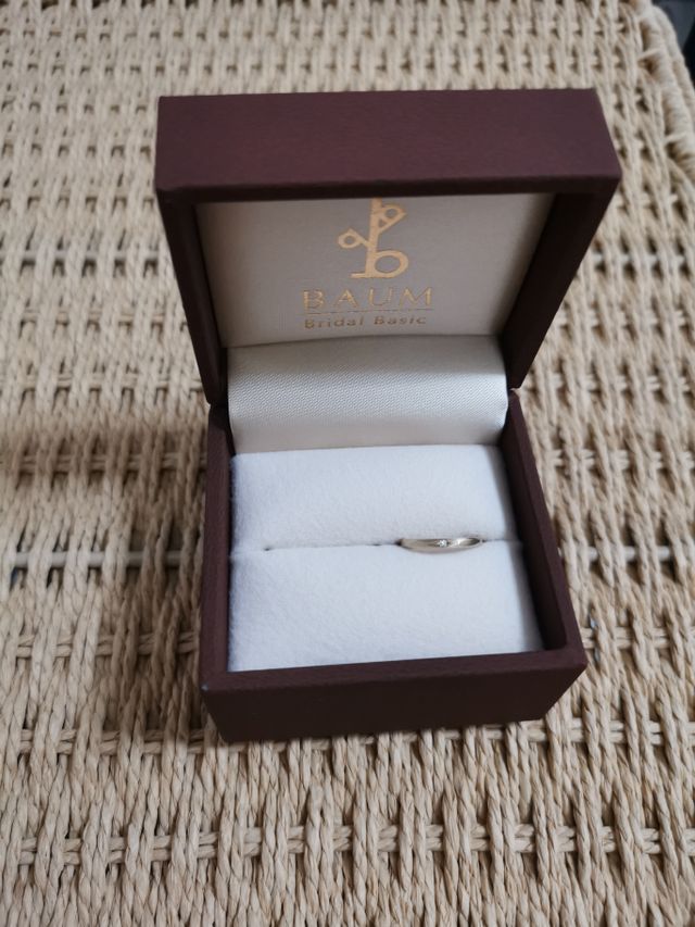 シンプルで飽きのこないステキなボックスに入っていました。