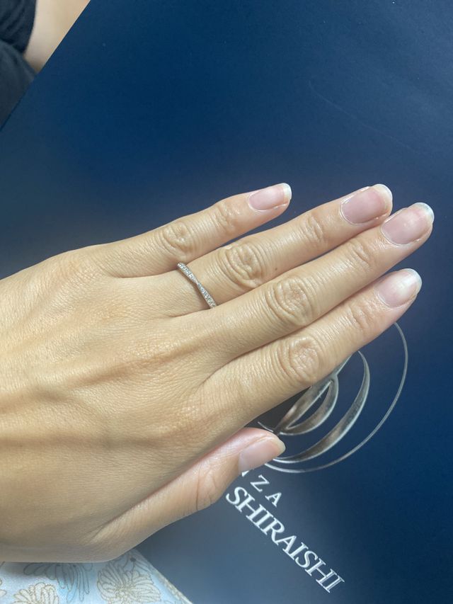 Dianadの細いリングを購入しました。