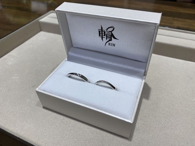 前々から気になっていた店舗の指輪です。すごく素敵です！