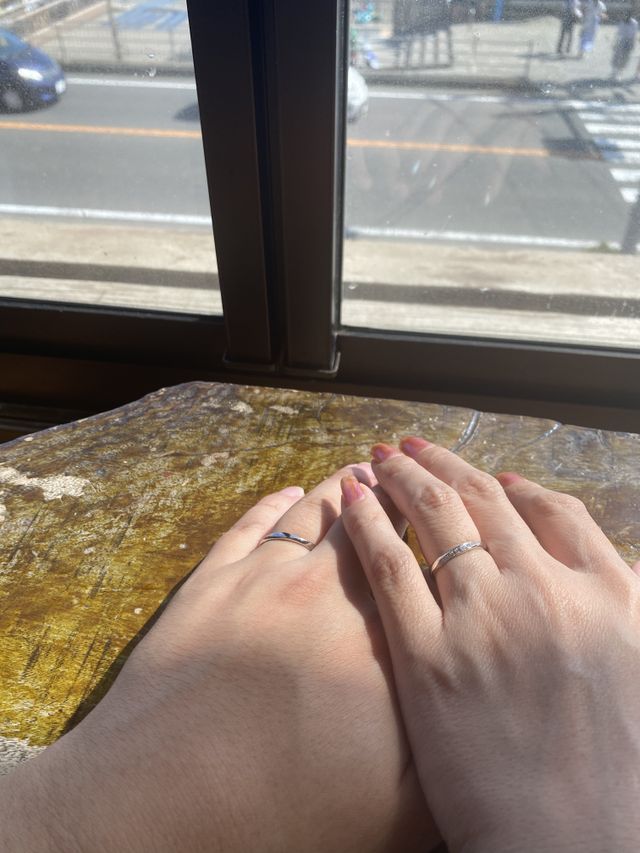 結婚指輪「エコー」です