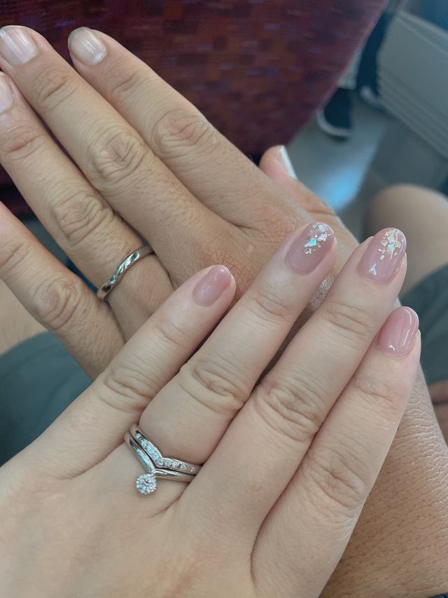 セットリング男性の指輪と女性の指輪です