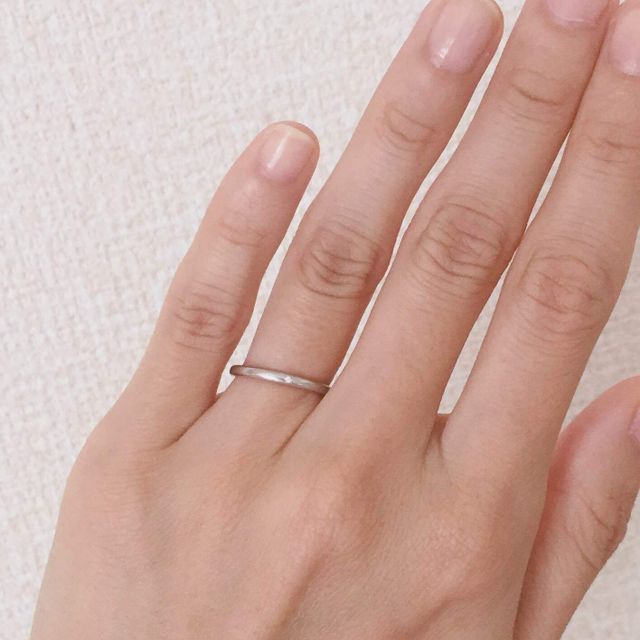 細身でシンプルなデザインがお気に入りです。