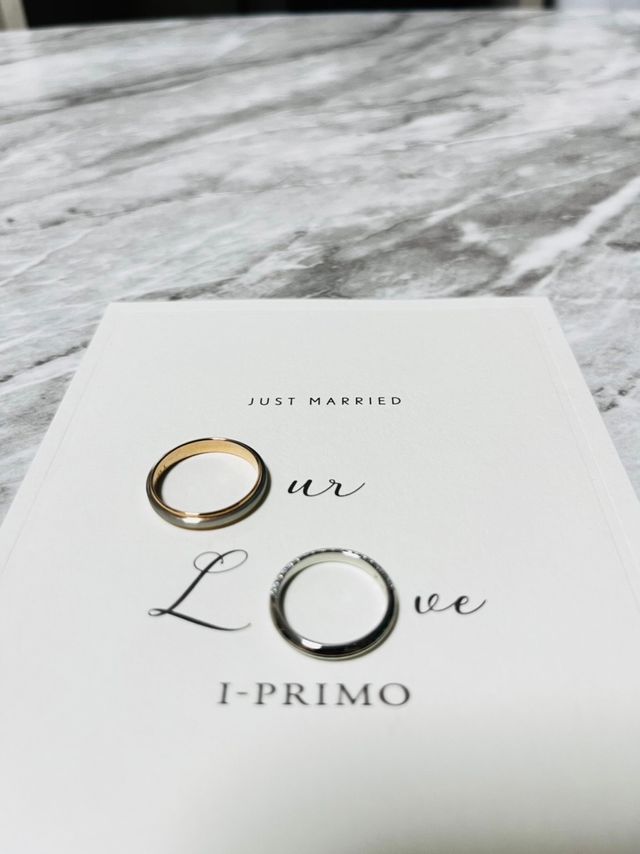 上:男性結婚指輪
下:女性結婚指輪