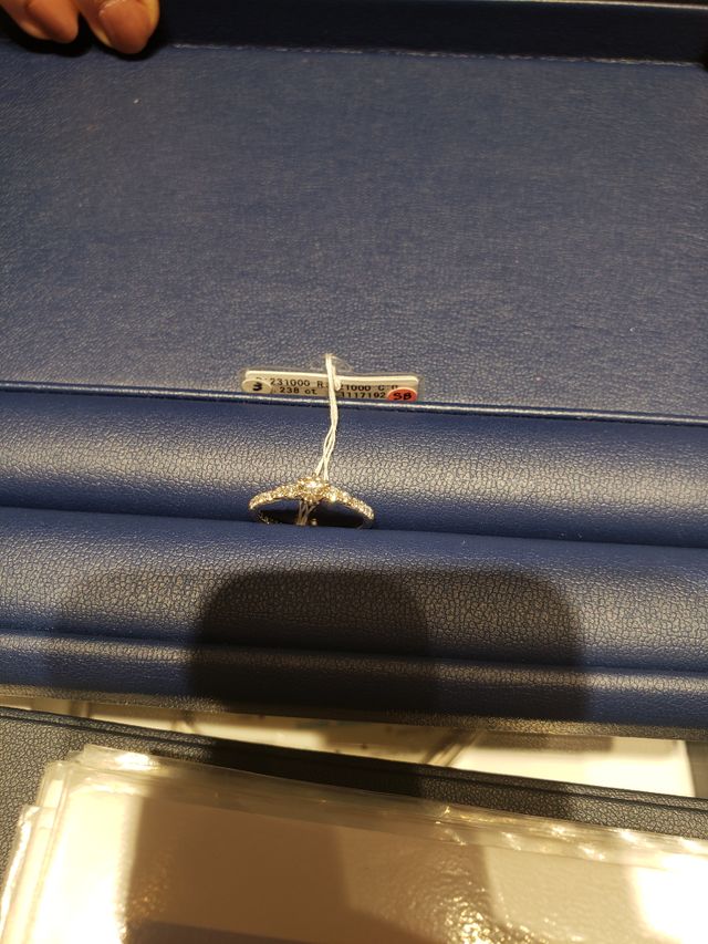 店舗で複数種類から選びました！