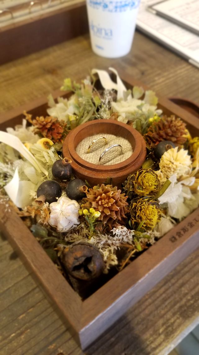 素敵に撮れるように撮影用のボックスを用意して下さいました。