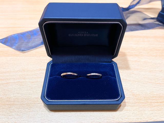 シンプルなデザインの結婚指輪