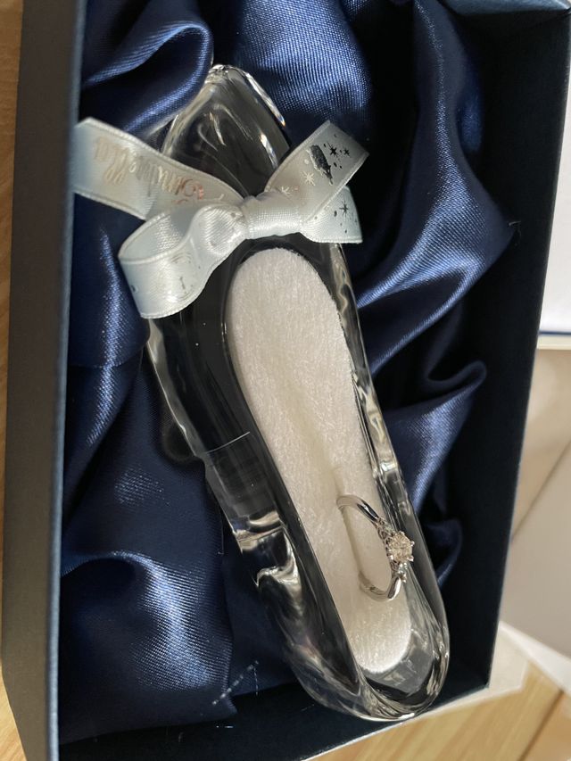 女性の憧れのガラスの靴もプレゼントしていただきました＾＾