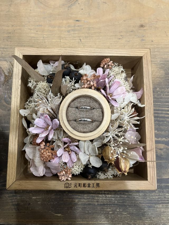 お互いの指輪を作り合いました。