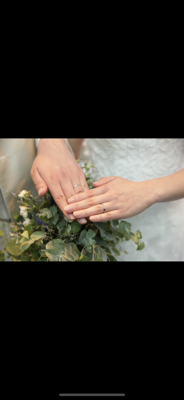 結婚式で初めてつけた時の写真です。