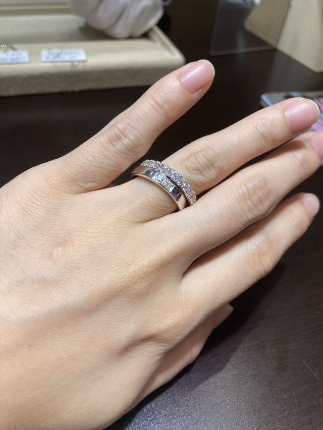 上段:ハーフエタニティ
下段:持参のもの