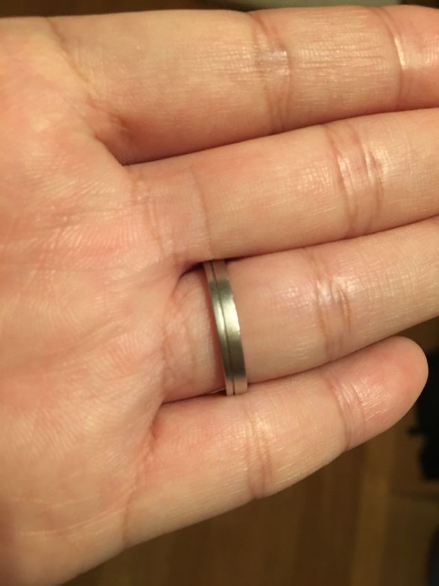 表面はマット加工にして頂きました