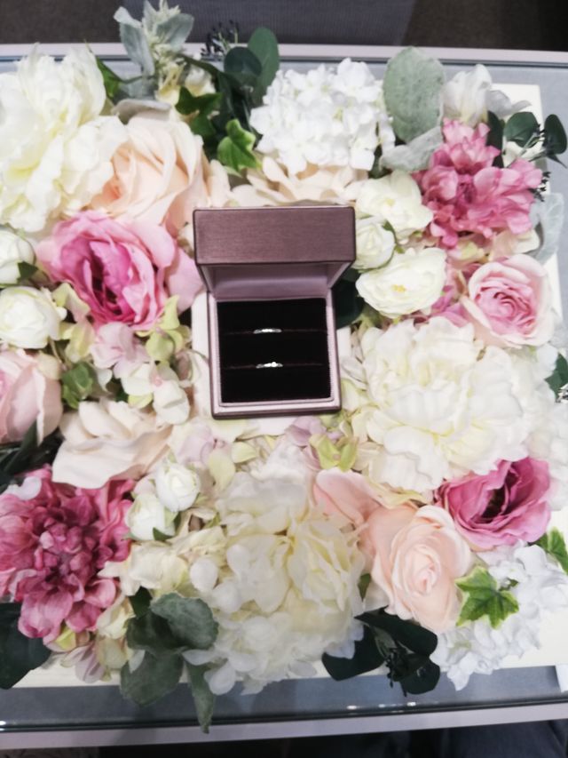 シンプルなデザインのものを選ぶことが出来ました。